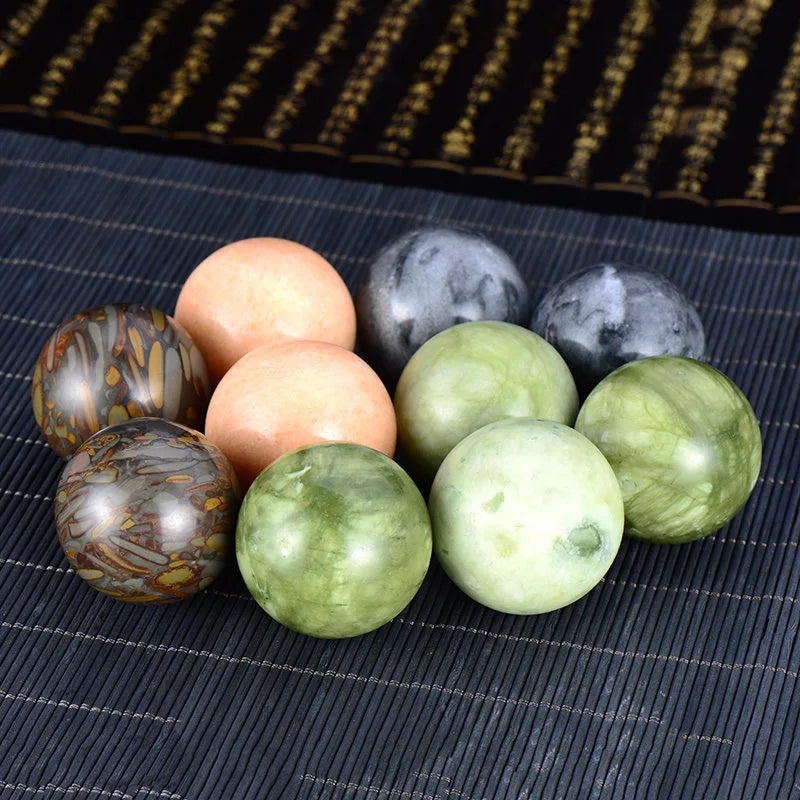 Natural Jade Baoding Balls, 1 Pair